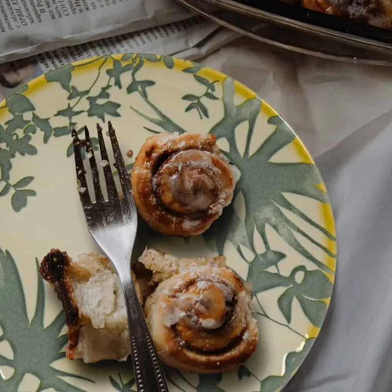 Set farfurii 24 piese, 4 persoane, Hawaii, Alb ivoire, frunze gri - Master