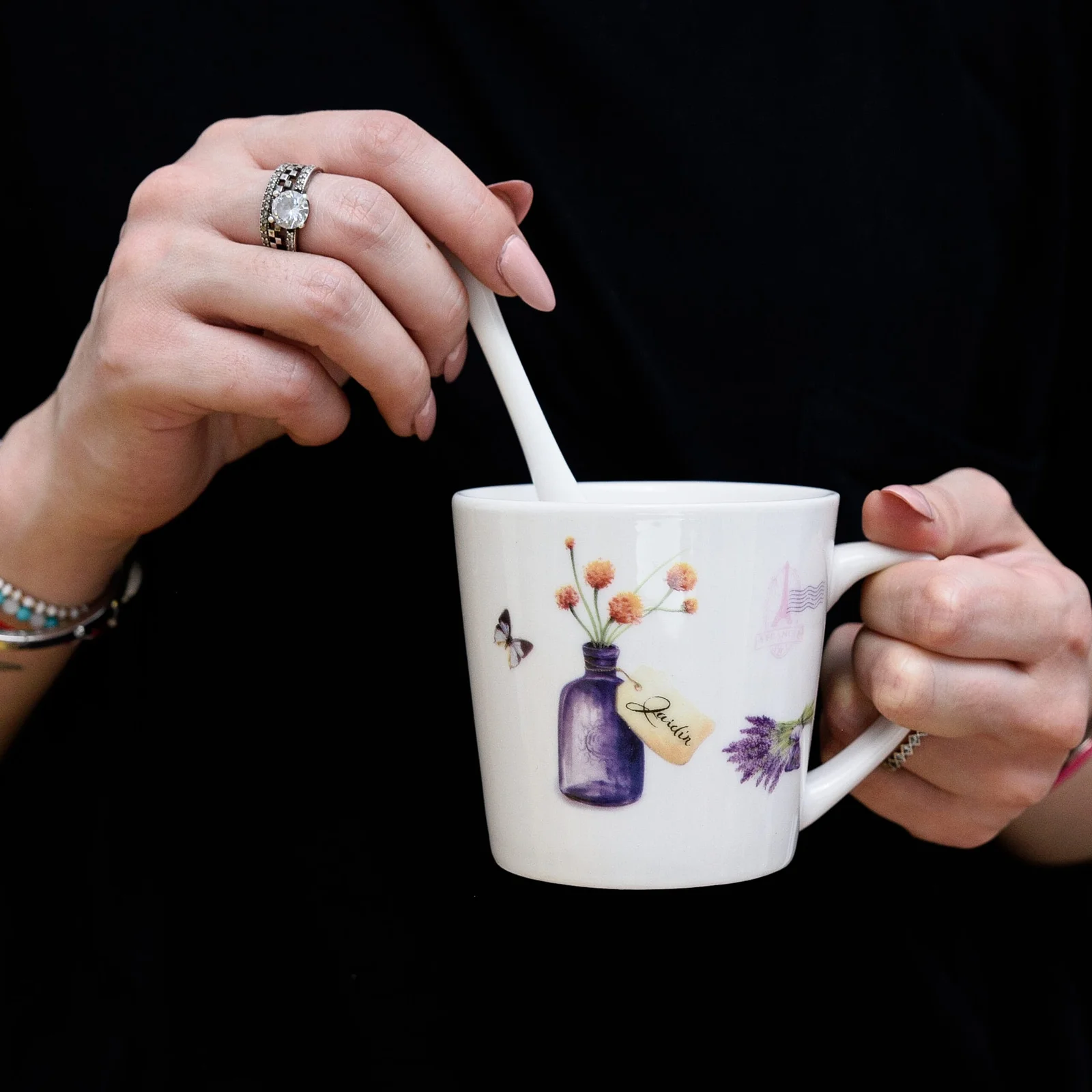 Set doua cești 170 ml, Alb cu vaza si lavanda - Master
